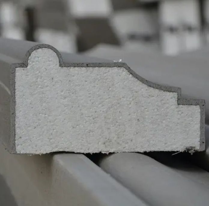 EPS装饰线条行业资讯：轻质环保，引领建筑装饰新风尚