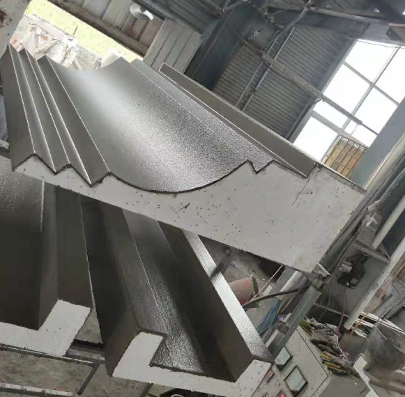 EPS装饰线条选购与安装全指南：轻质环保，解锁建筑装饰新美学